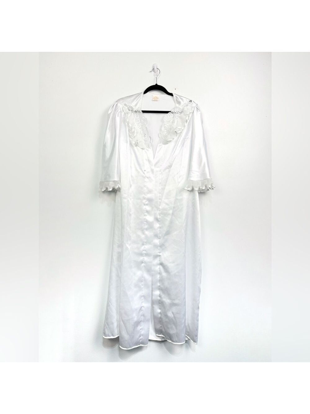 Vintage La Birba White Satin Robe